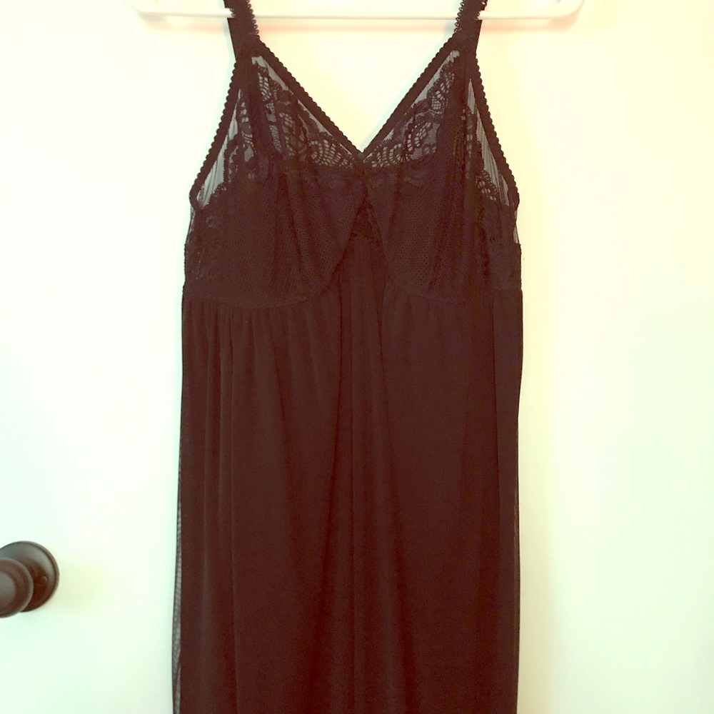 Torrid black babydoll style lingerie w/lace detail